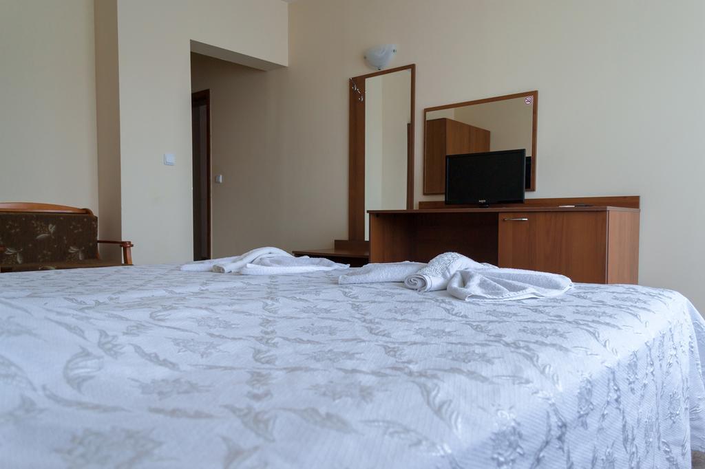Sandor Hotel Nesebar Esterno foto