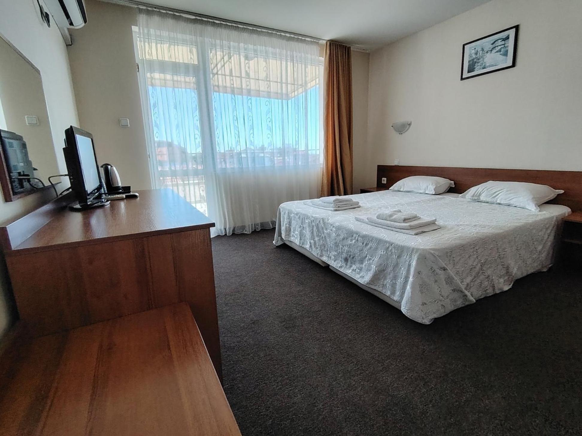 Sandor Hotel Nesebar Esterno foto