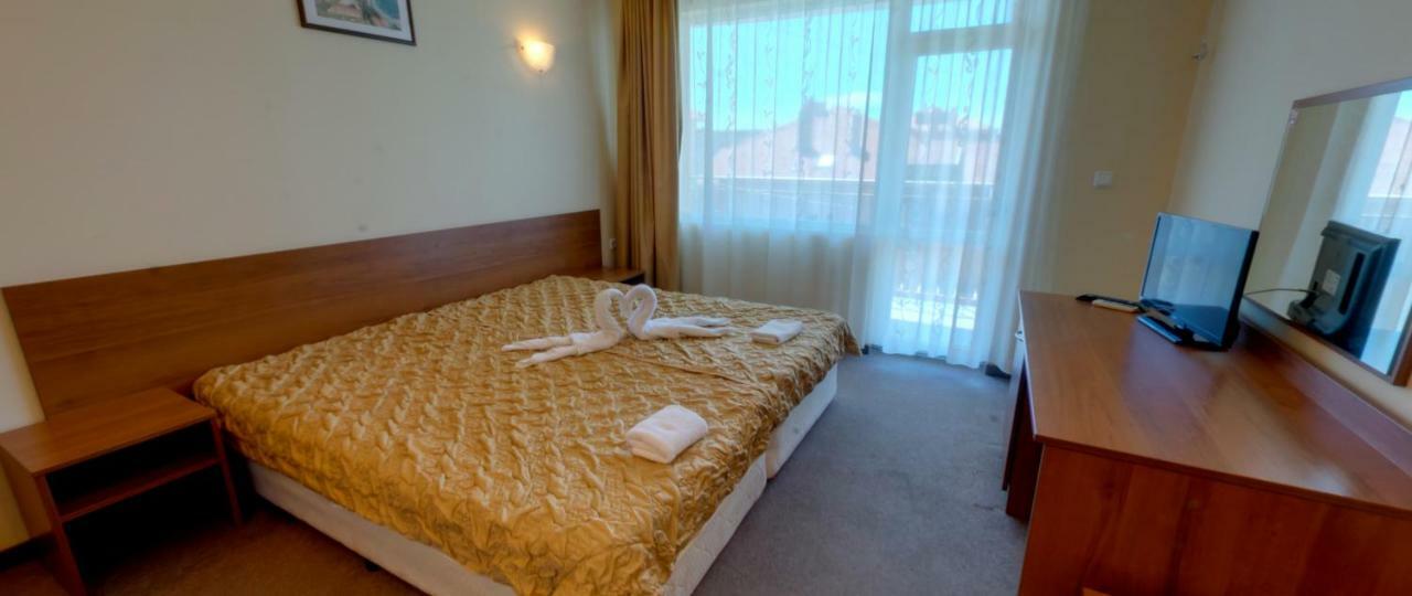 Sandor Hotel Nesebar Esterno foto
