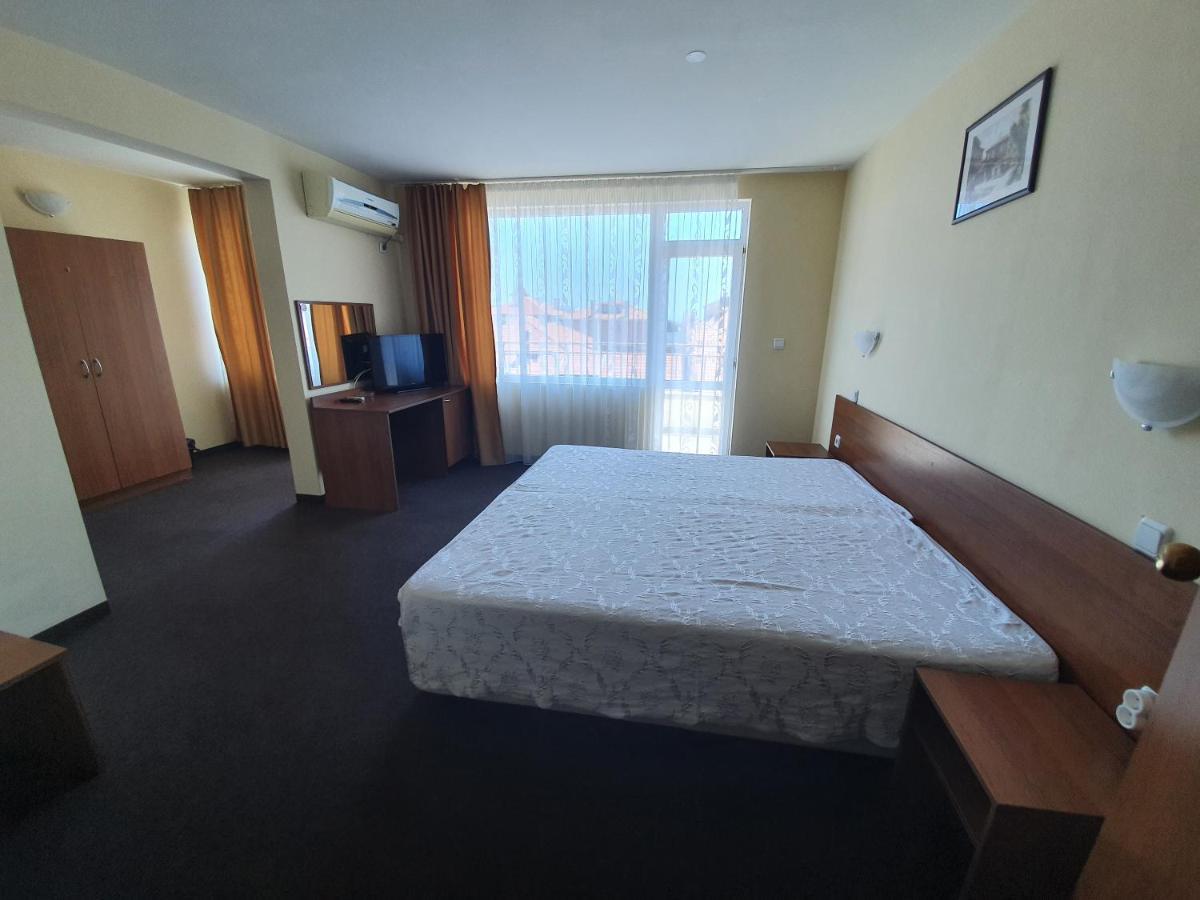 Sandor Hotel Nesebar Esterno foto